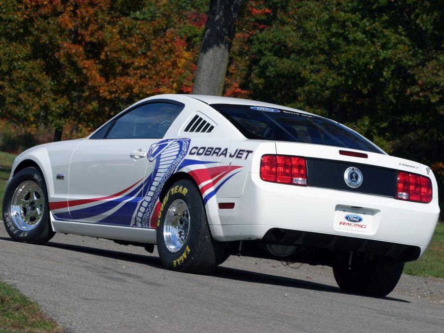  Ford Mustang FR500 Cobra Jet 2008 года  (фото 7 из 10)